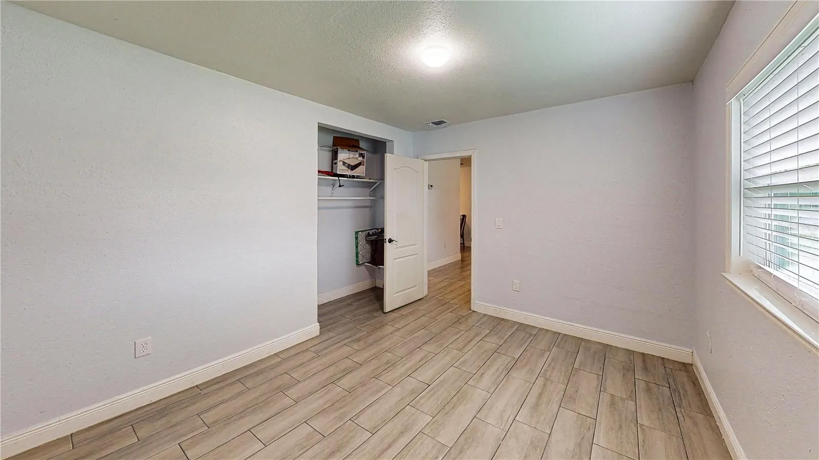 330 12TH ST W