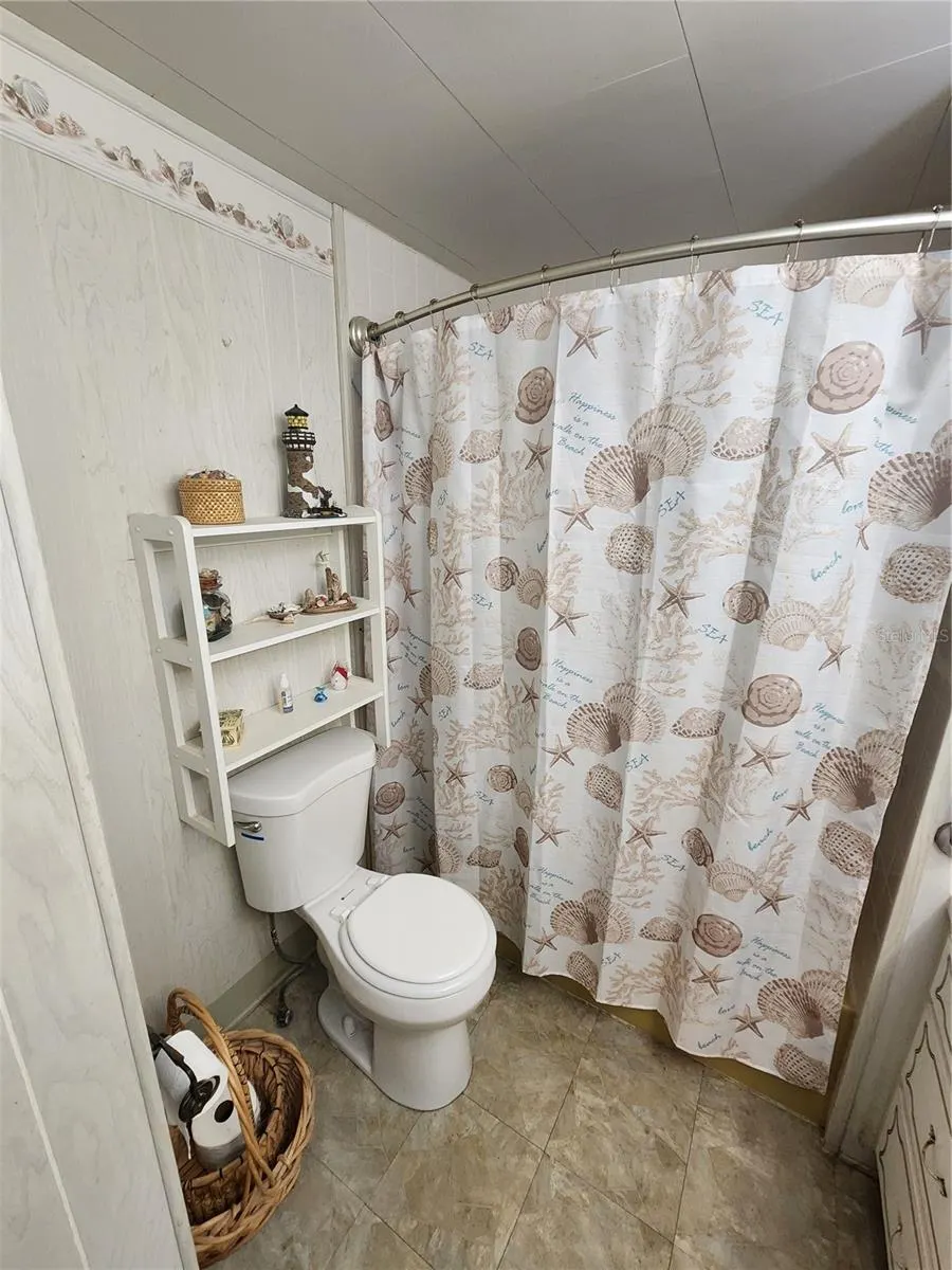 5317 CHATEAU LN
