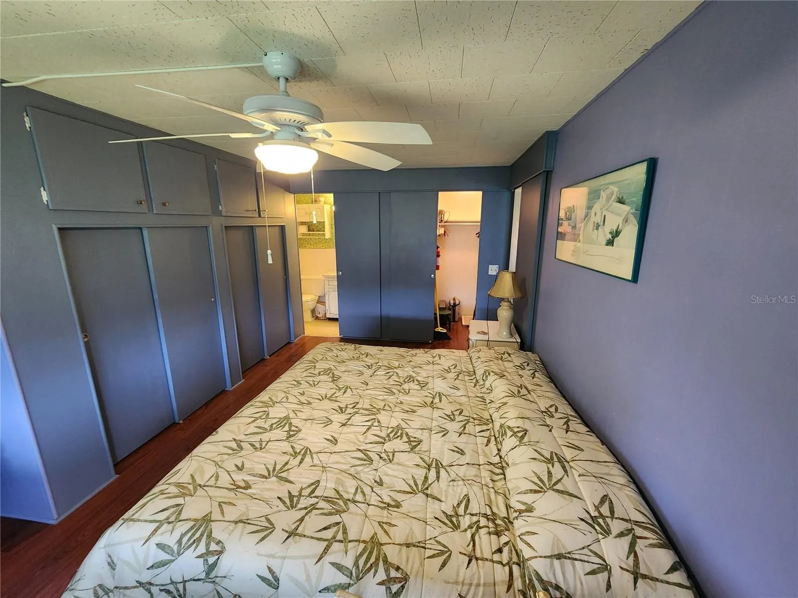 5317 CHATEAU LN