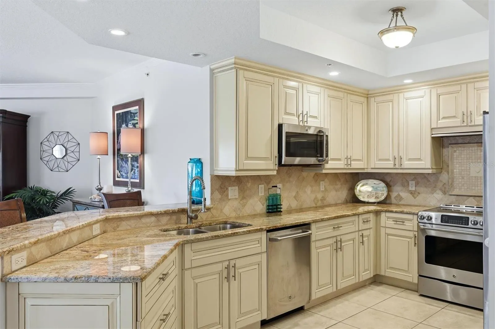 7820 34TH AVE W #201 #201