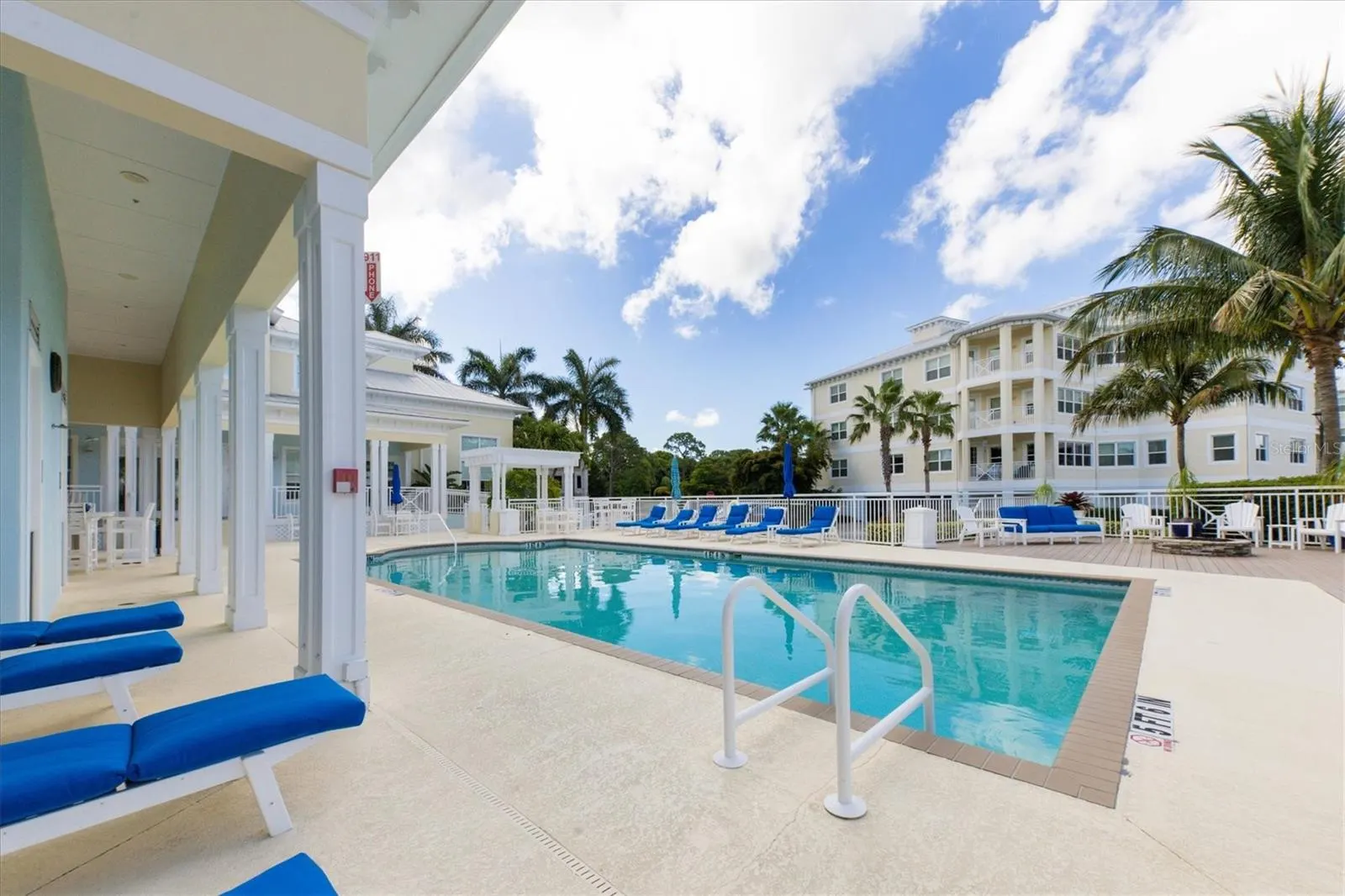 7820 34TH AVE W #201 #201