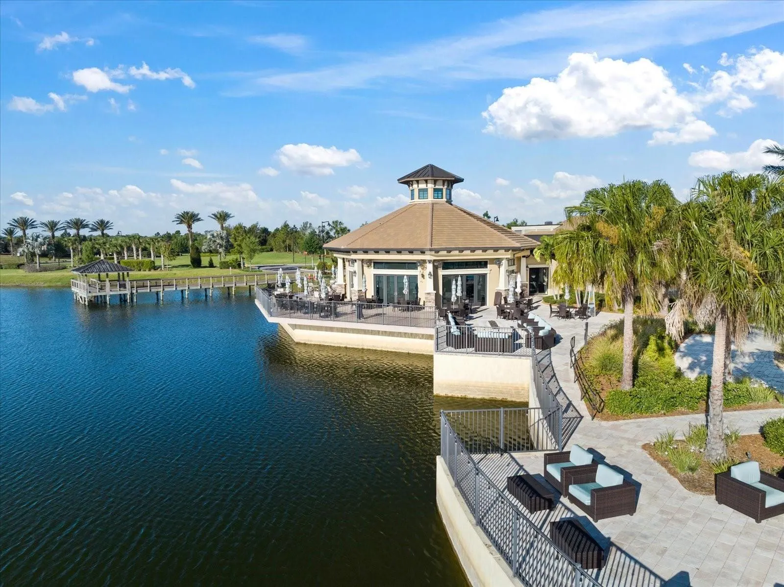 17218 SEAFORD WAY