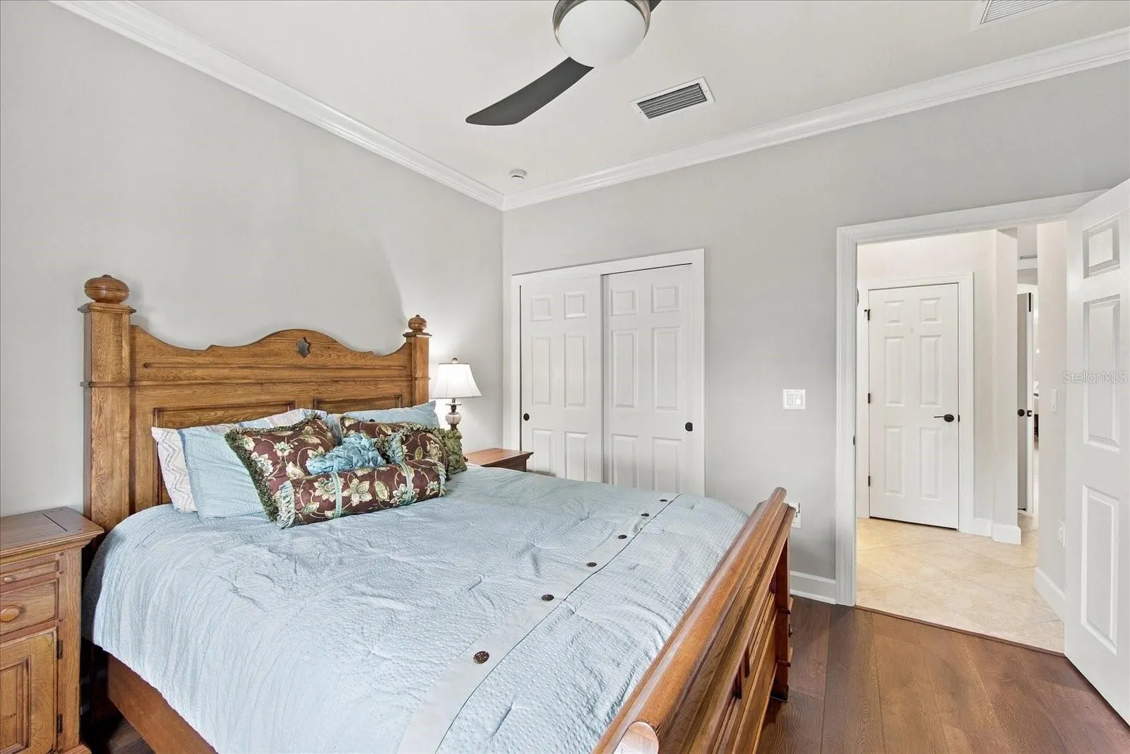 17218 SEAFORD WAY
