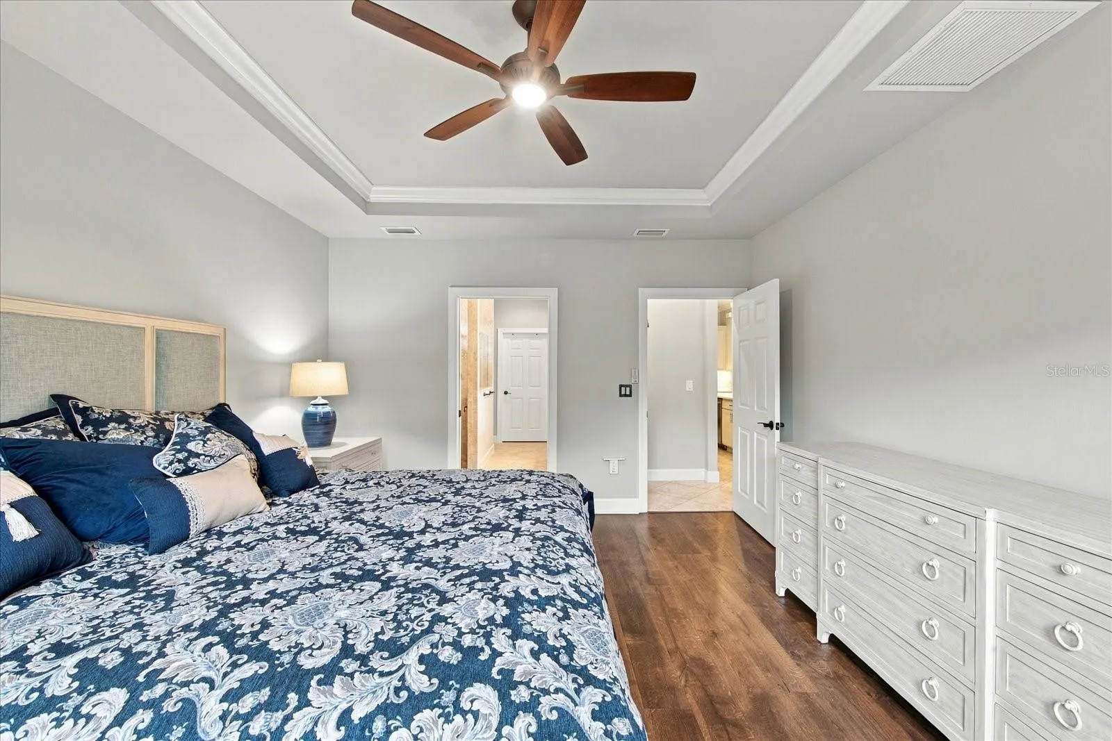 17218 SEAFORD WAY