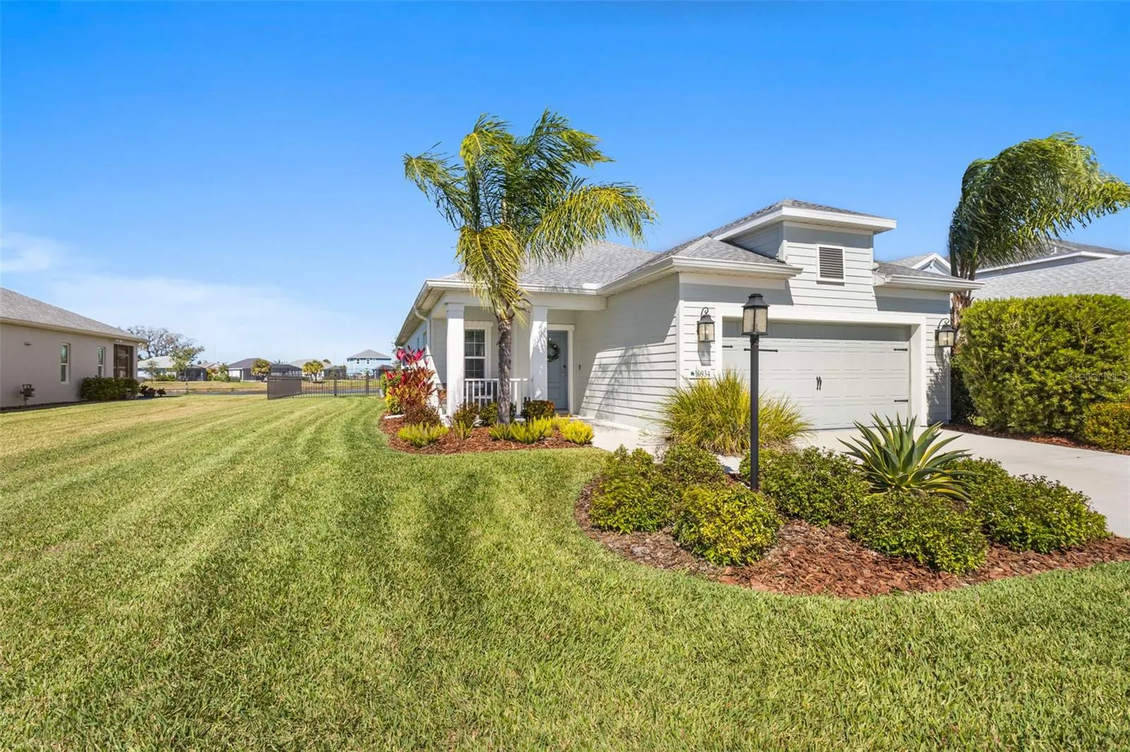 10934 SAND PINE LN