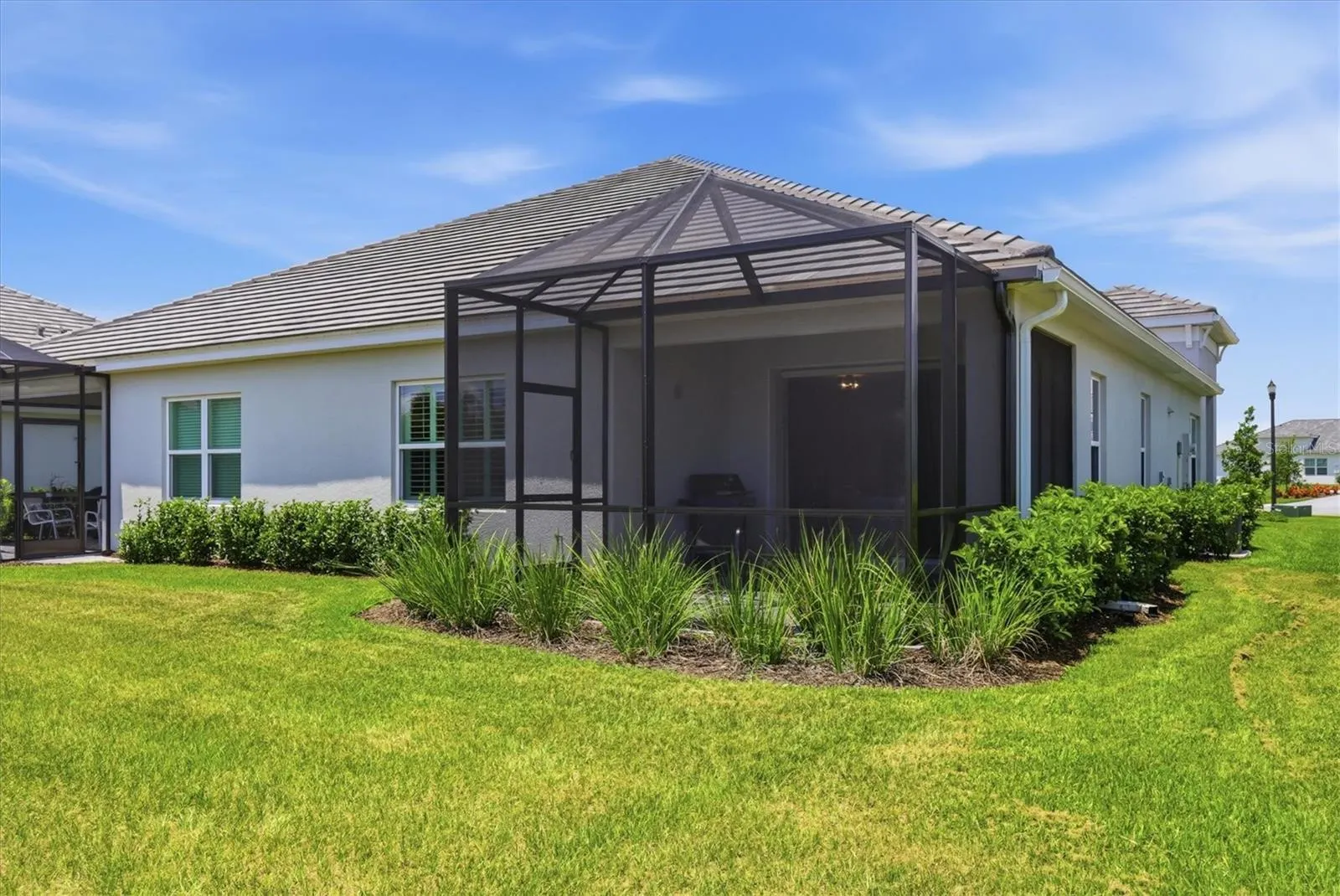 2321 BLUE MAHOE LN