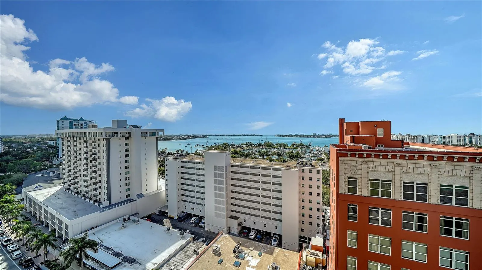 1350 MAIN ST #1208 #1208