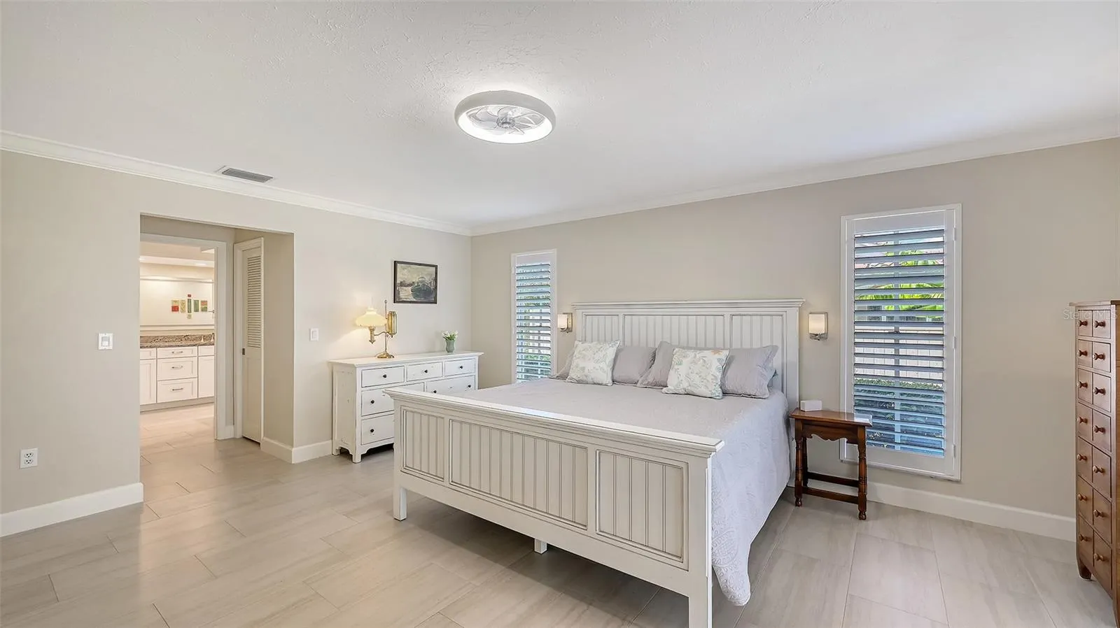 7913 BROADMOOR PINES BLVD