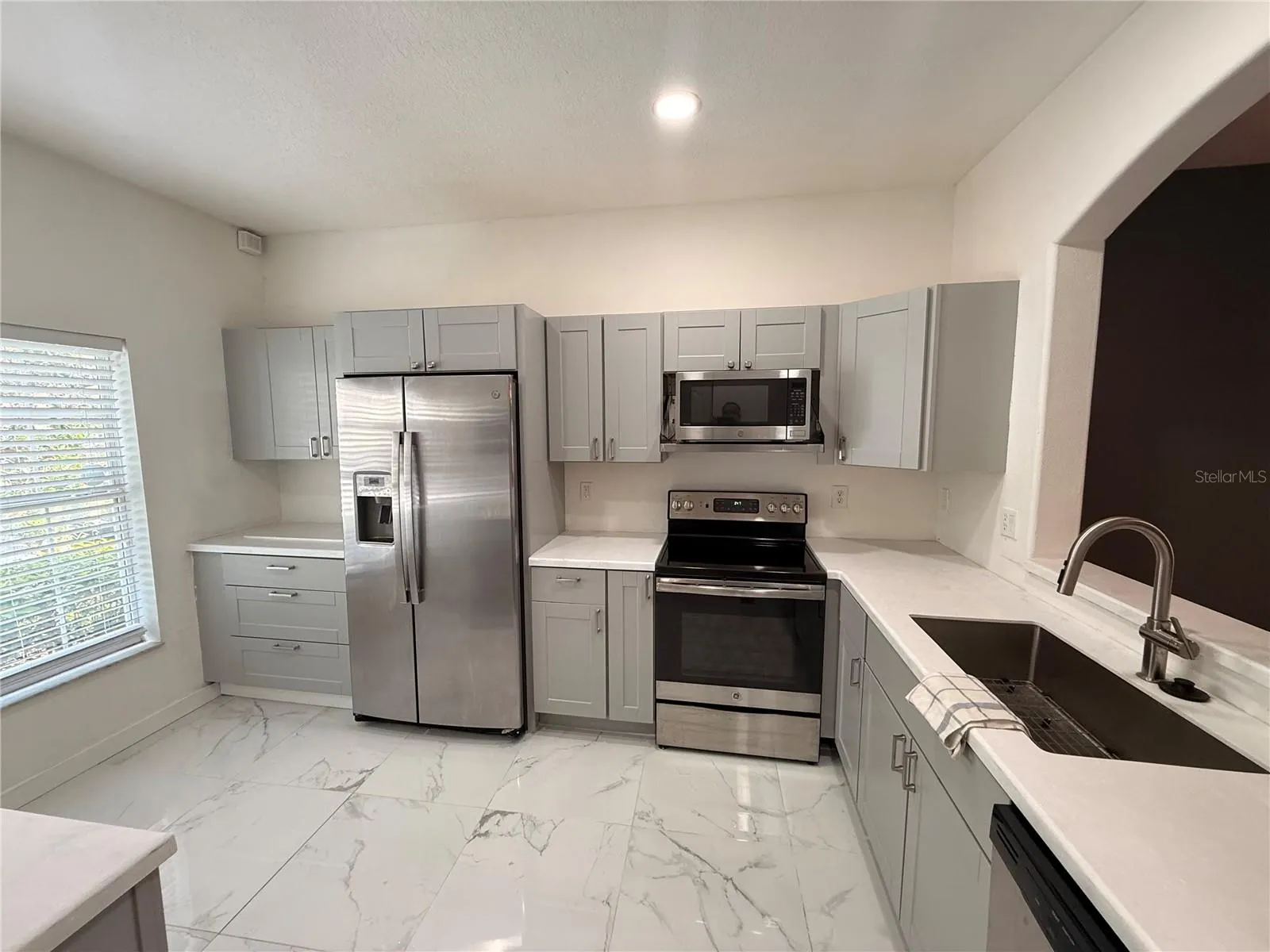 3454 HIGH HAMPTON CIR