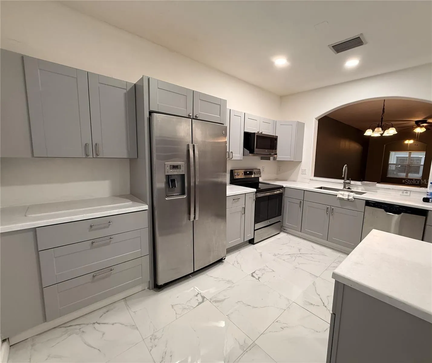 3454 HIGH HAMPTON CIR