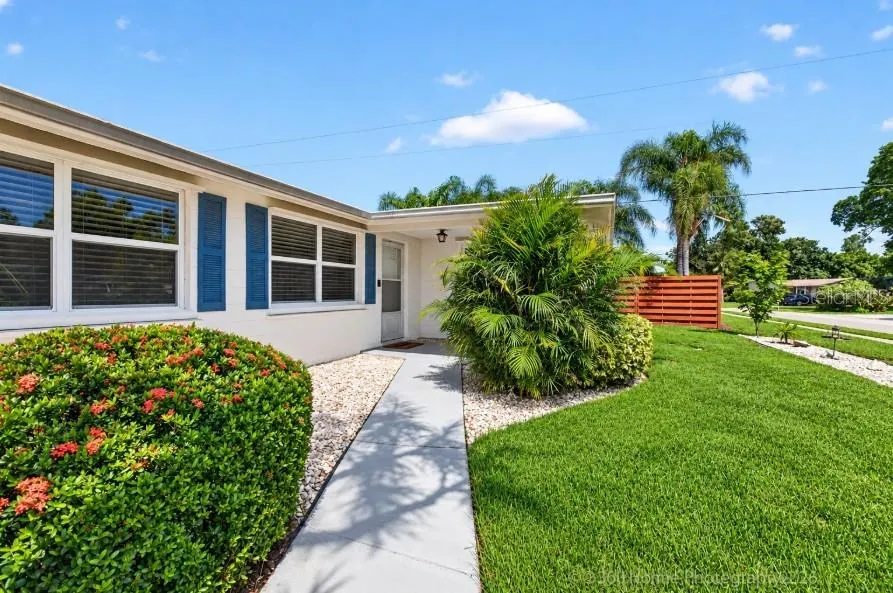 3141 REGATTA CIR