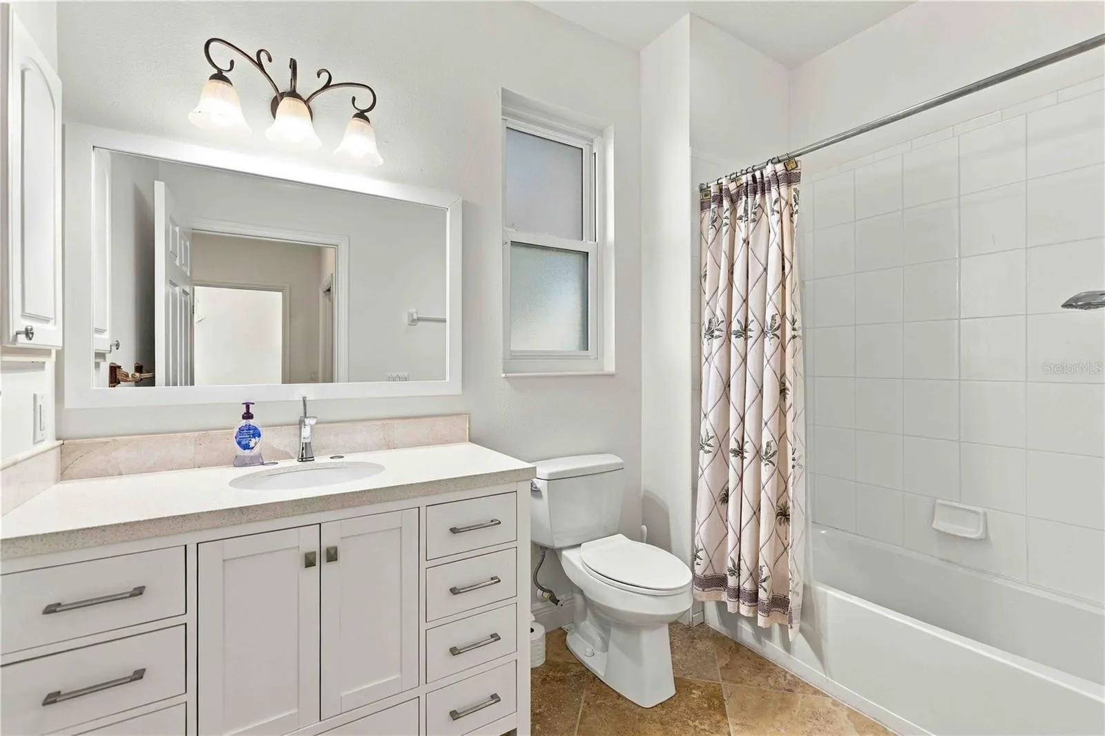 8216 ASHFORD FALLS CT