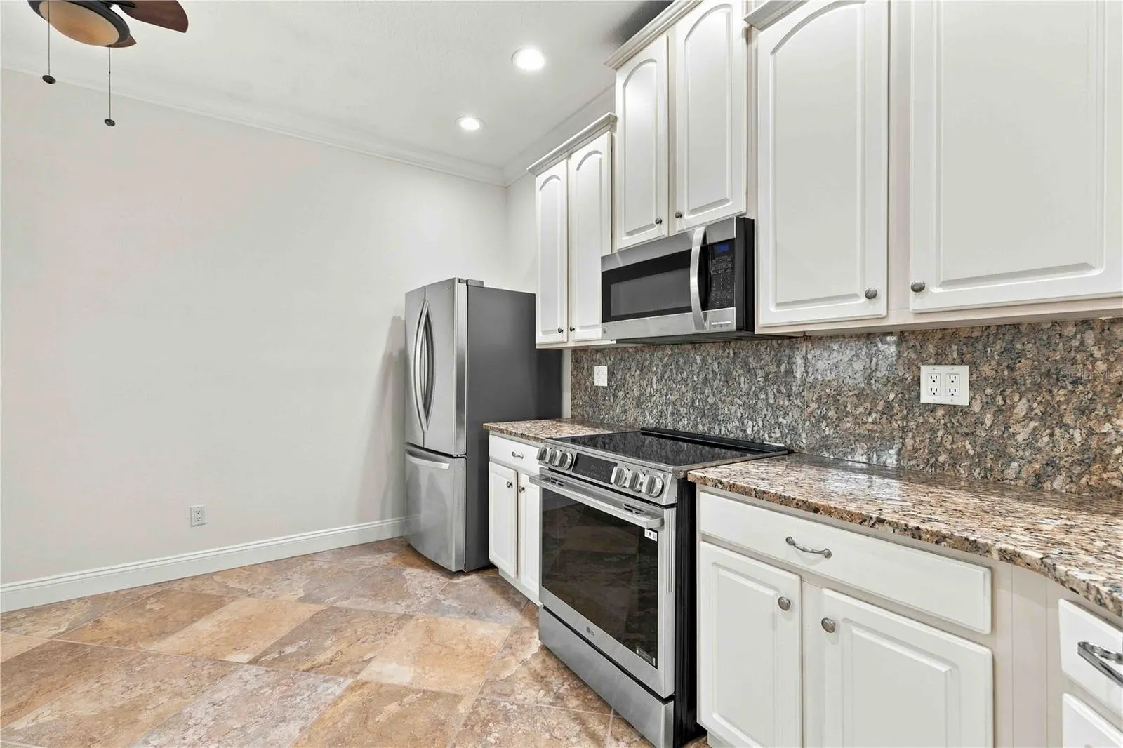 8216 ASHFORD FALLS CT