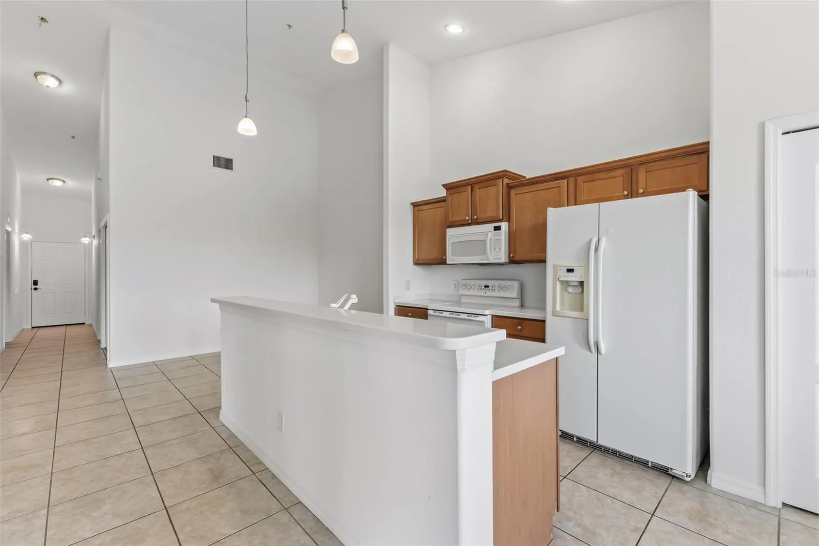 1003 FAIRWAYCOVE LN #207 #207