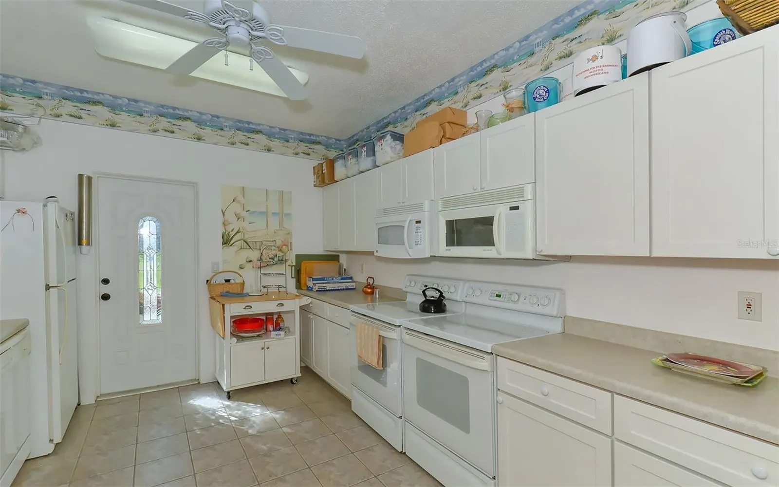 554 SPANISH DR S