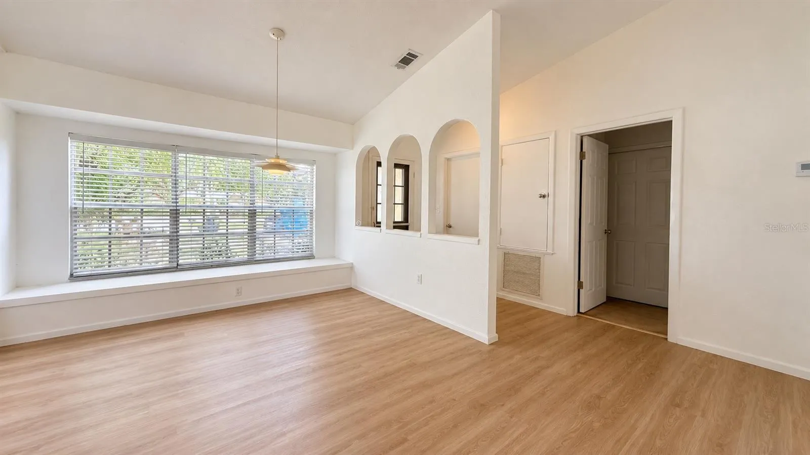 2009 MARINER CT