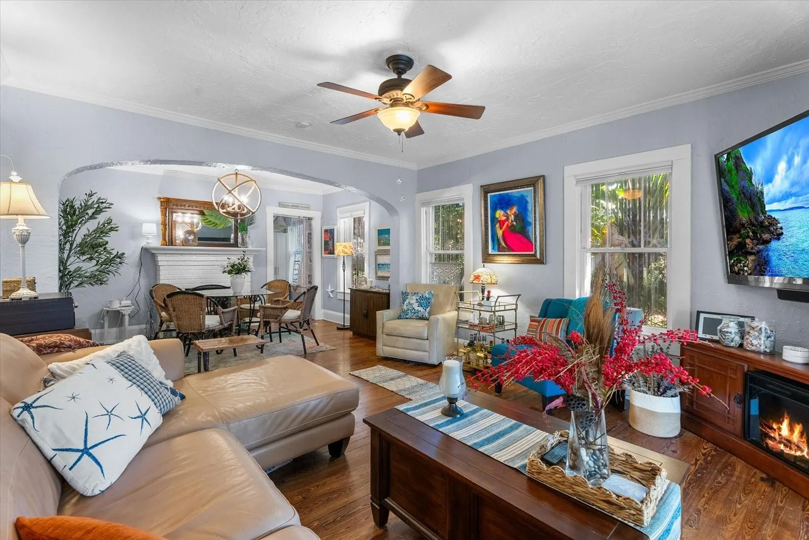 1777 ALTA VISTA ST