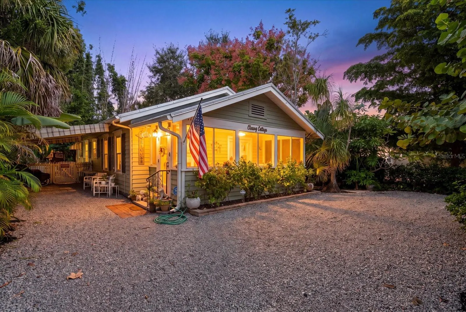 1777 ALTA VISTA ST