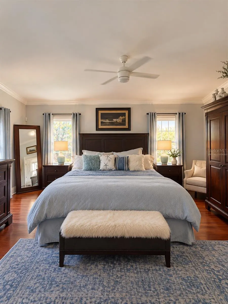 1777 ALTA VISTA ST