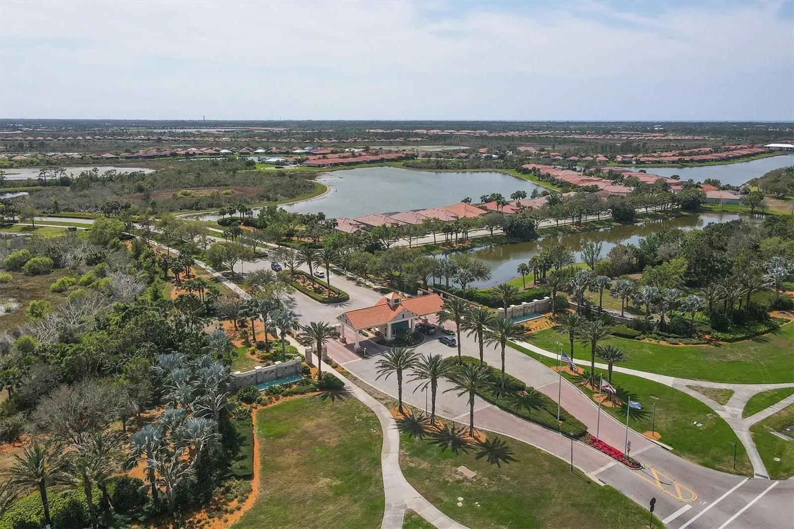 23901 WAVERLY CIR