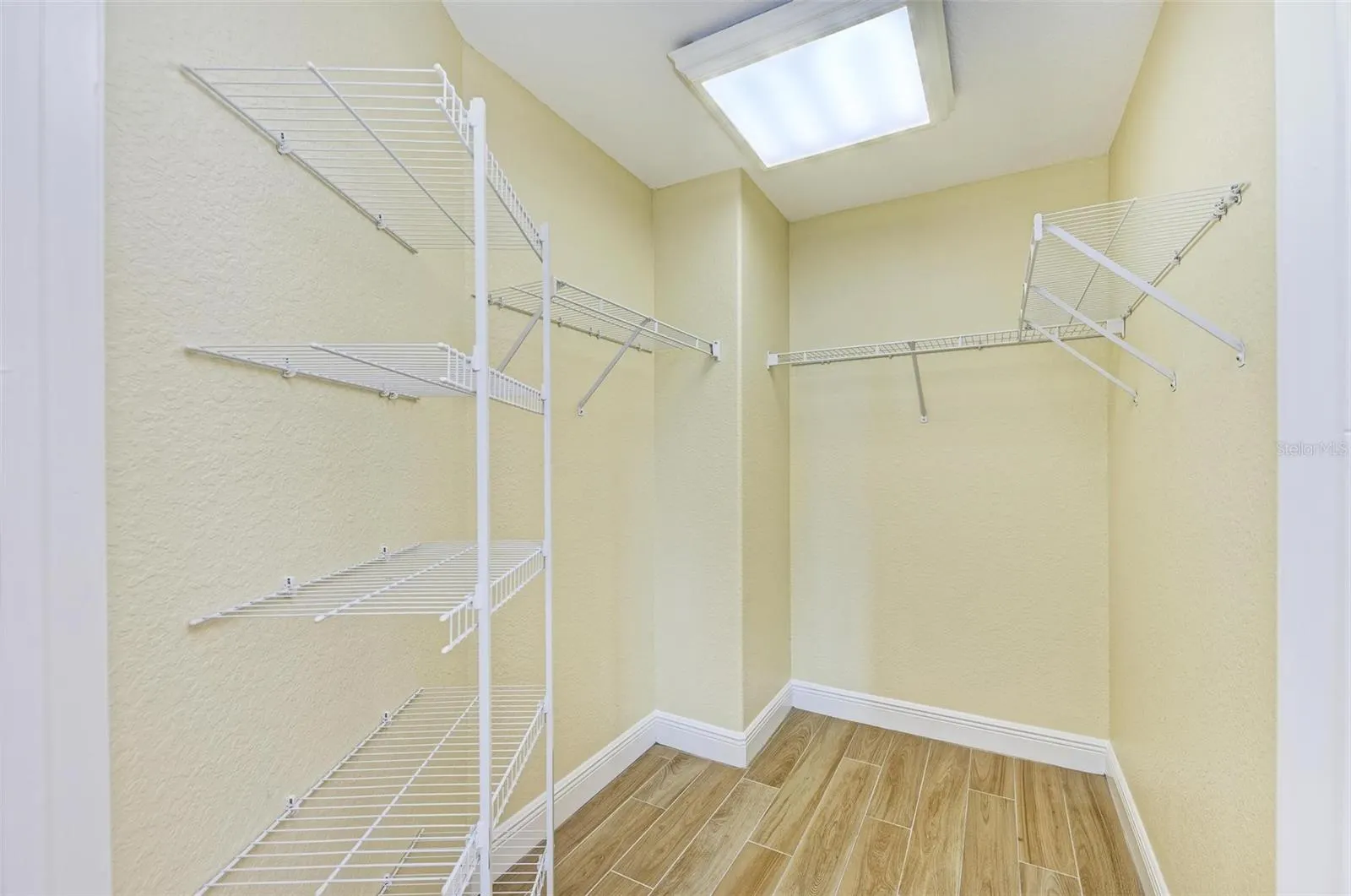501 HABEN BLVD #505 #505