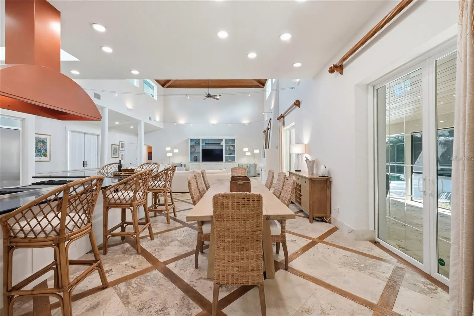 4307 CAMINO REAL