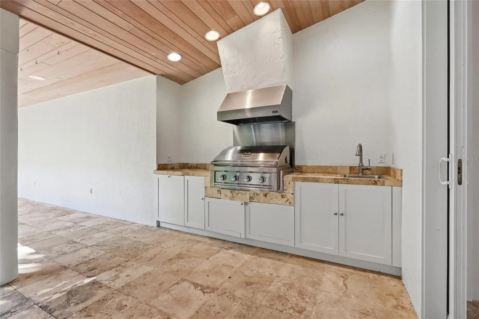 4307 CAMINO REAL
