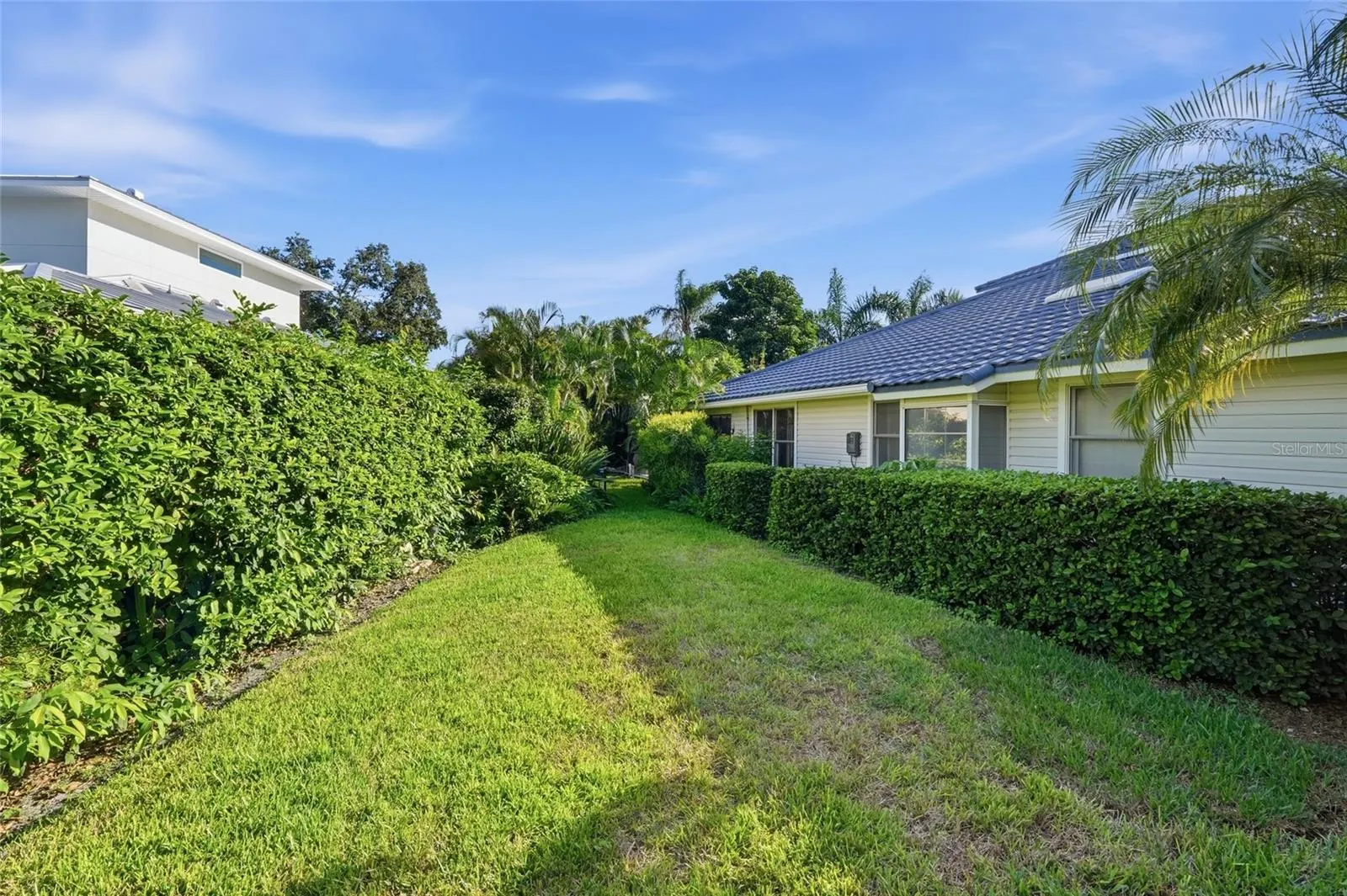 4307 CAMINO REAL