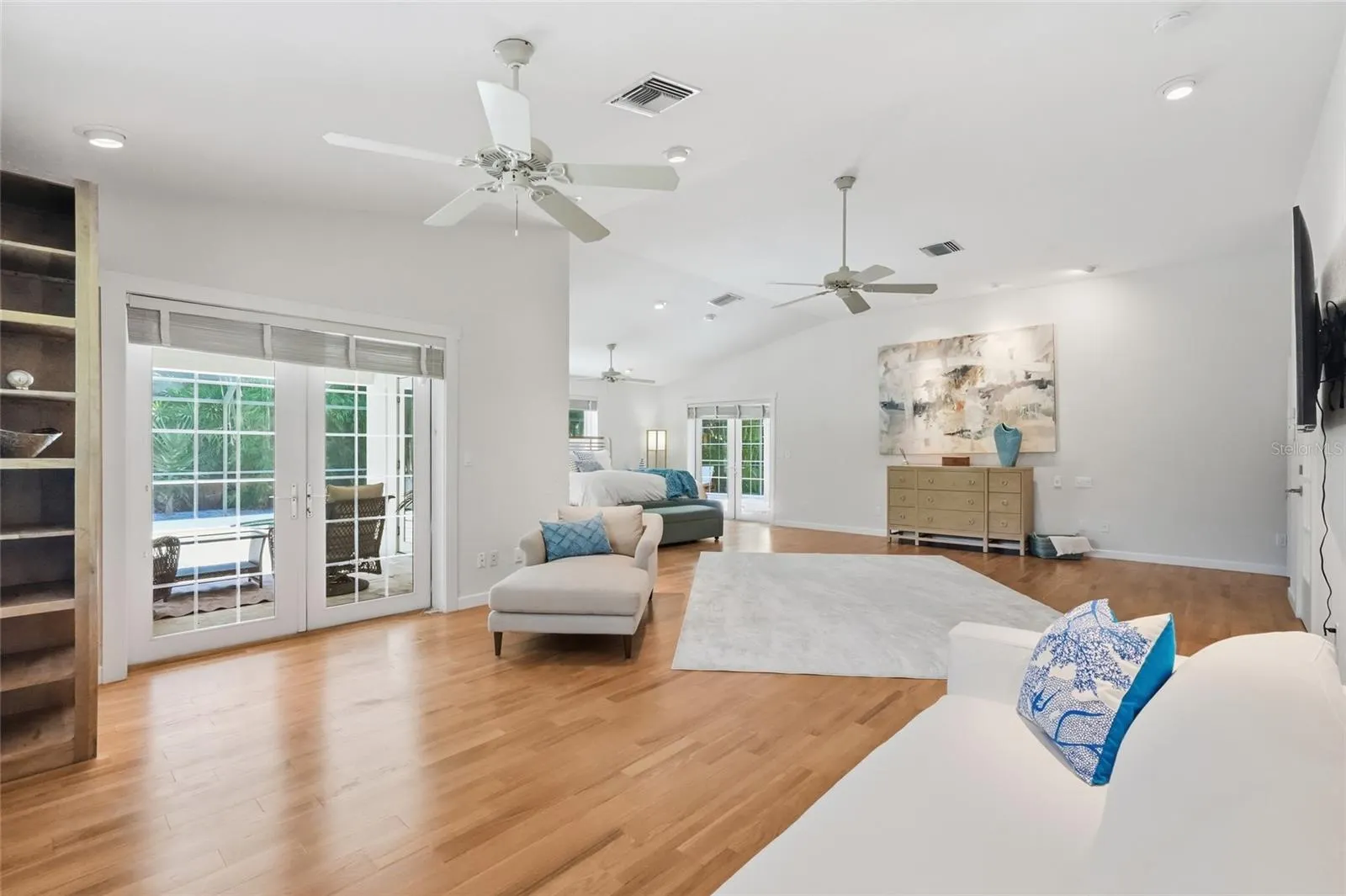 4307 CAMINO REAL