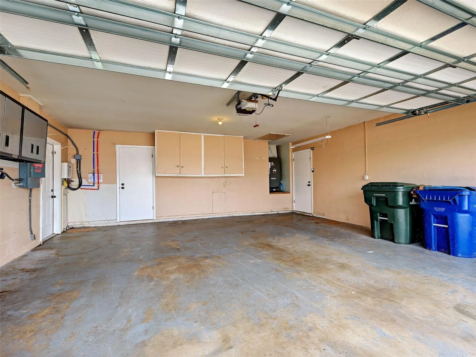 612 GLEN OAK RD