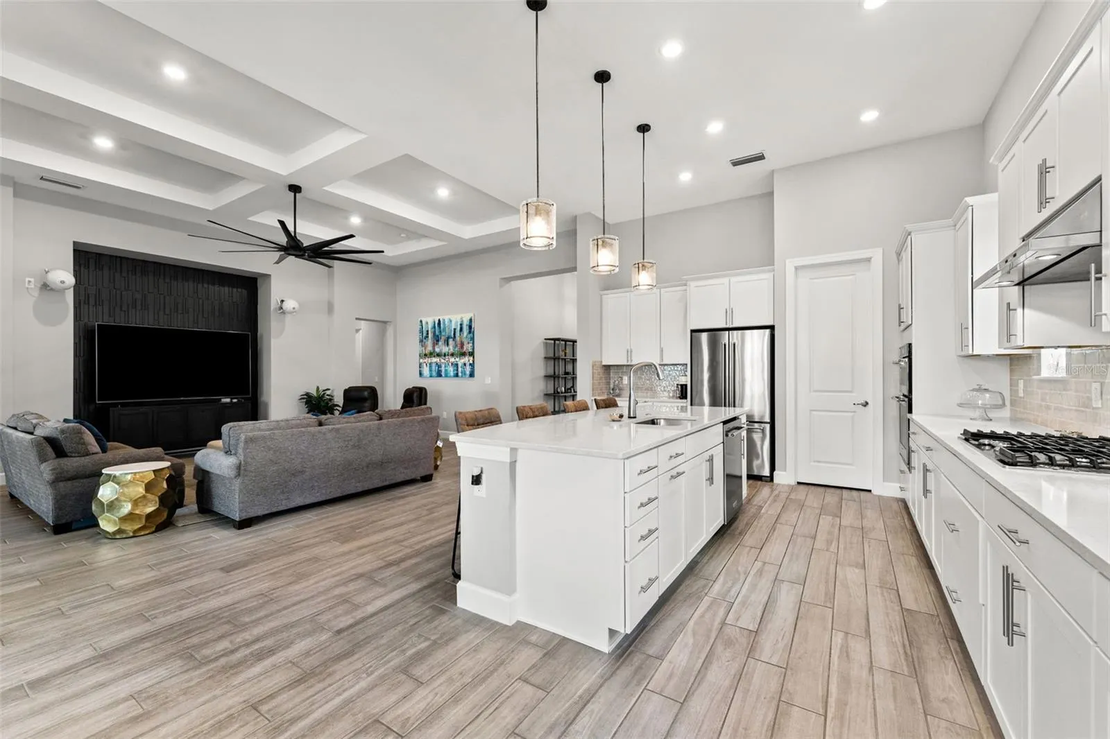 12111 BLUE HILL TRL