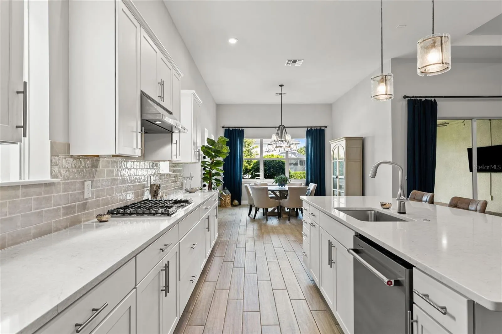 12111 BLUE HILL TRL