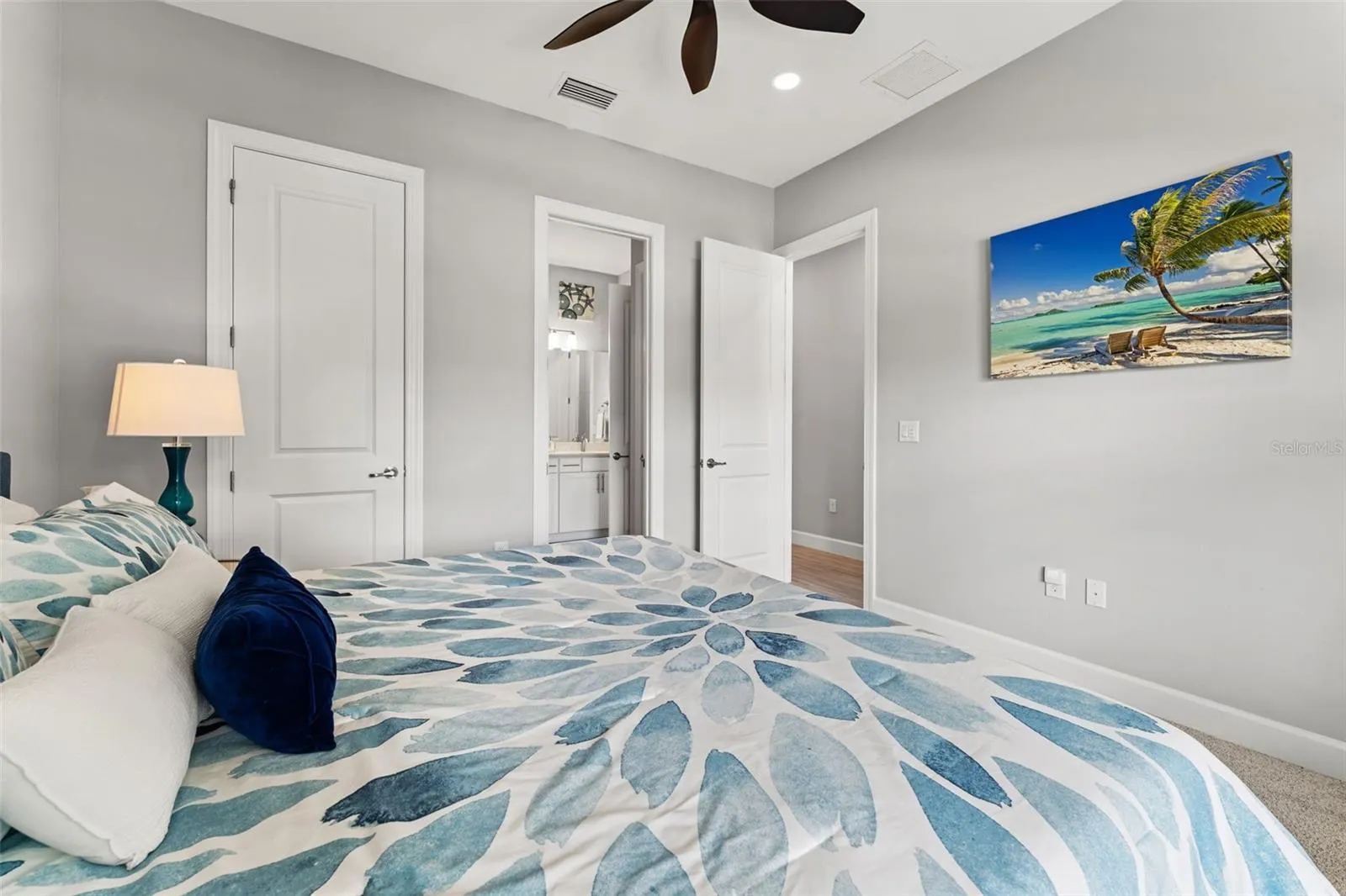 12111 BLUE HILL TRL
