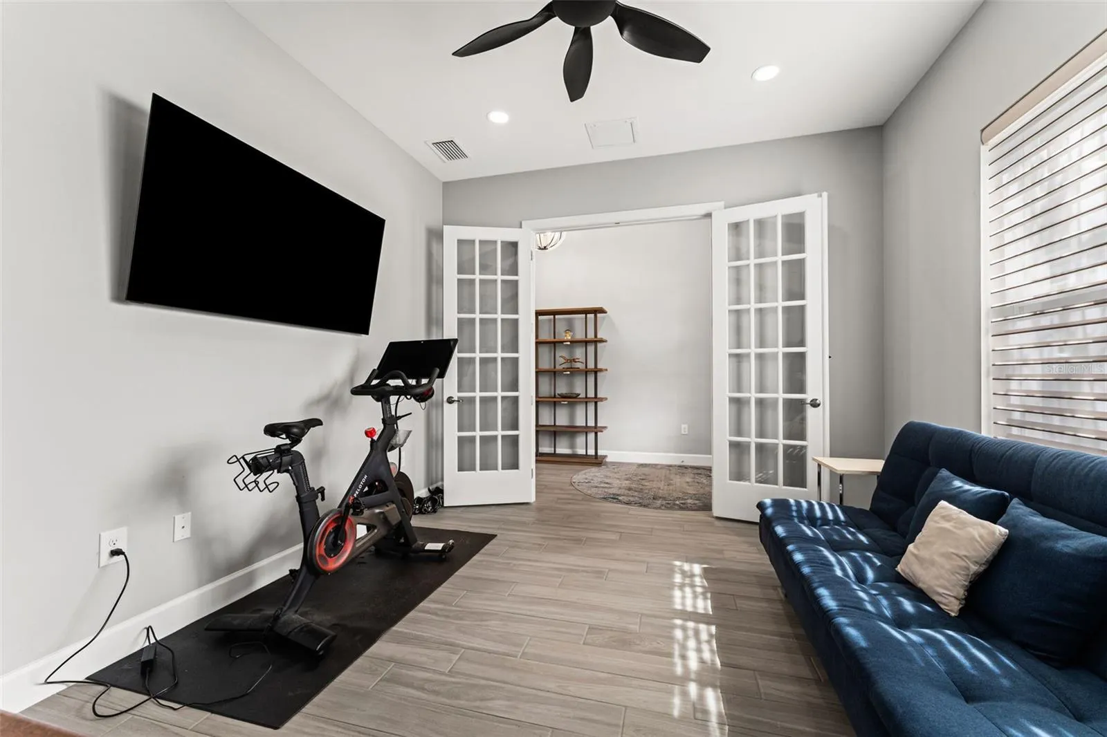 12111 BLUE HILL TRL