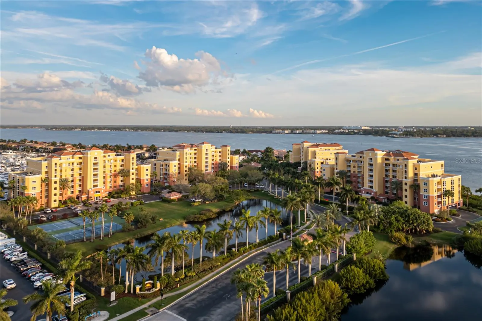 610 RIVIERA DUNES WAY #503 #503
