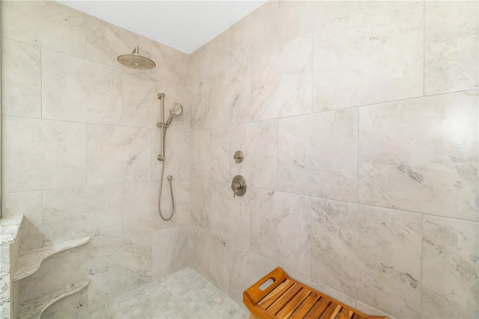 610 RIVIERA DUNES WAY #503 #503
