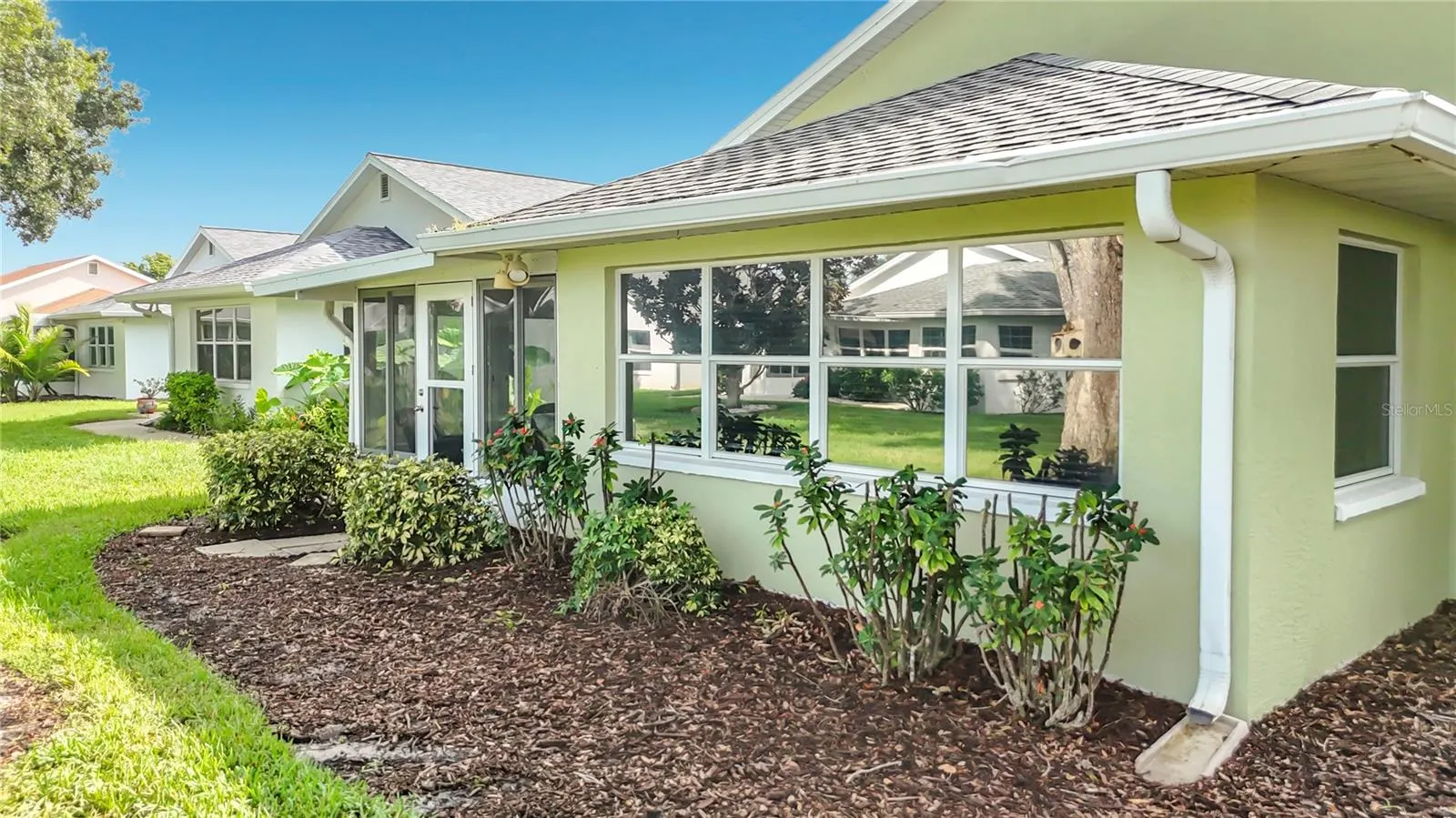 4547 FERN DR
