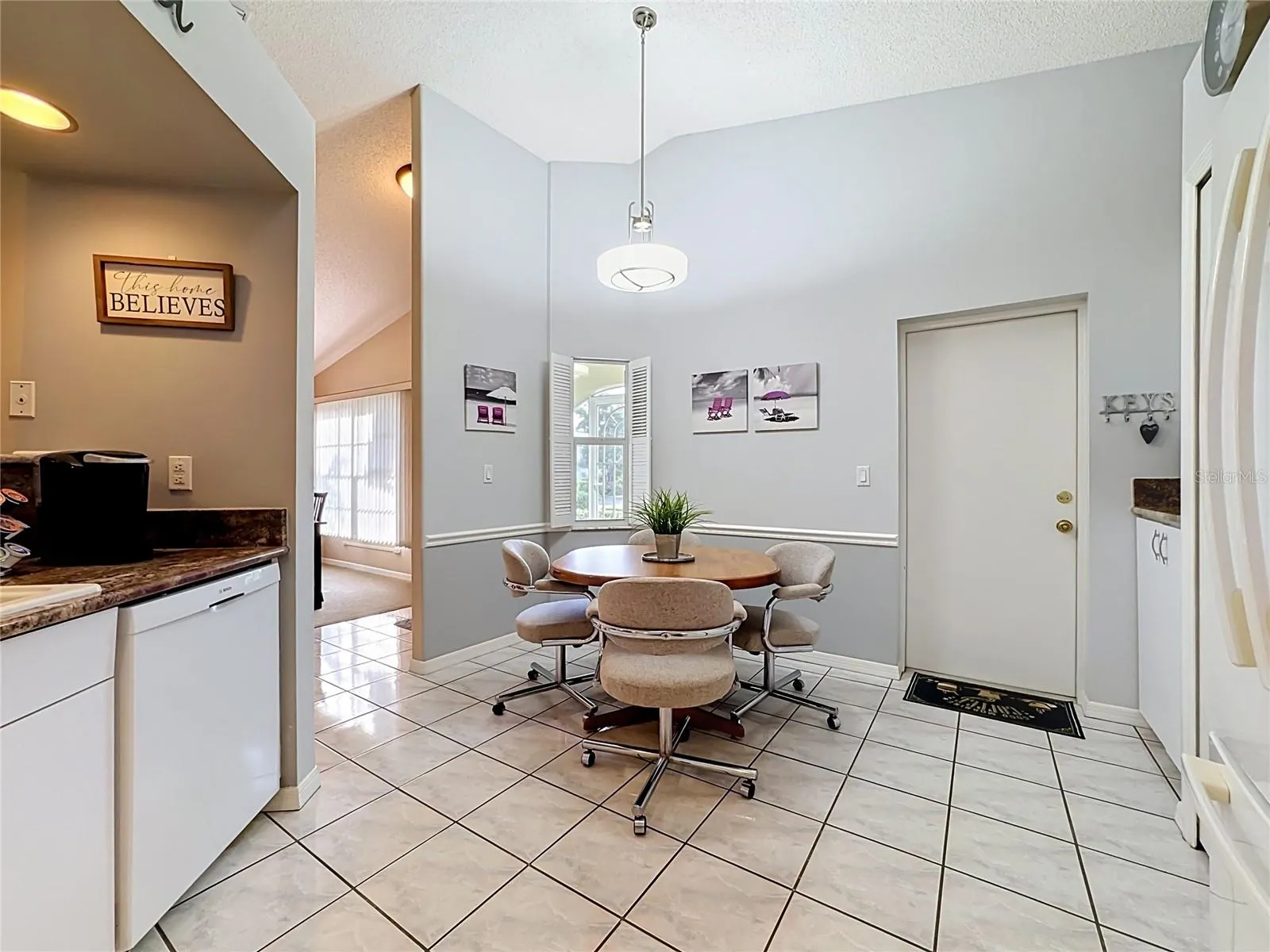 4547 FERN DR