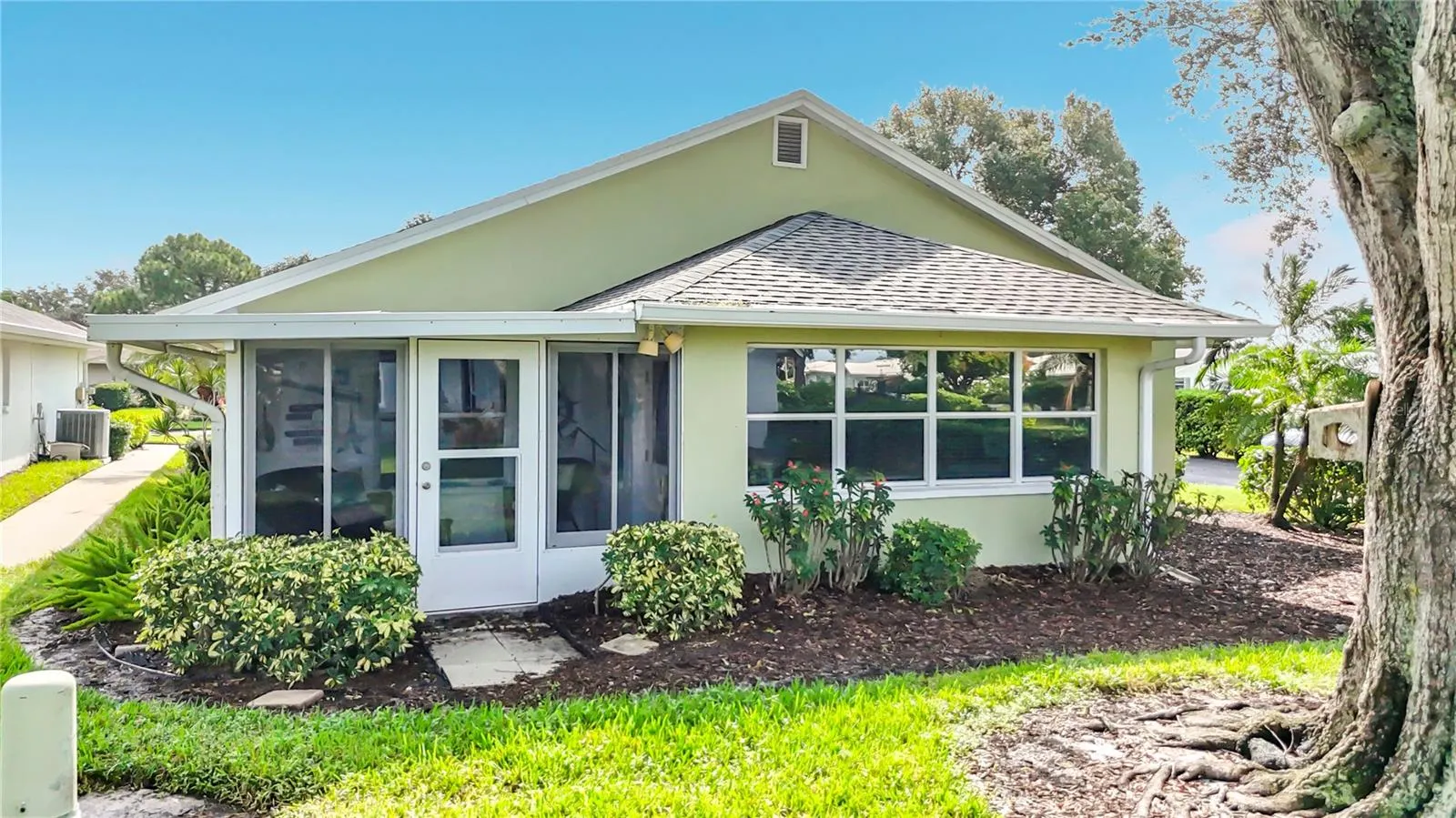 4547 FERN DR