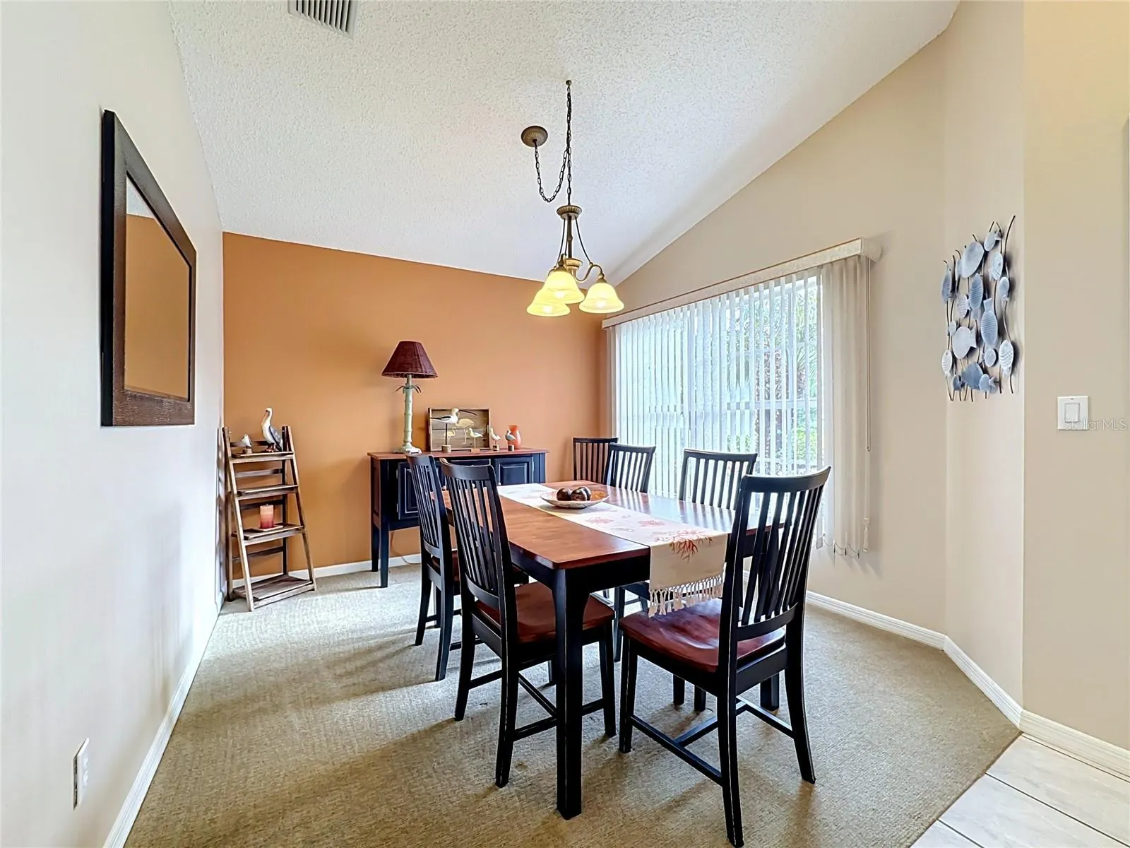 4547 FERN DR