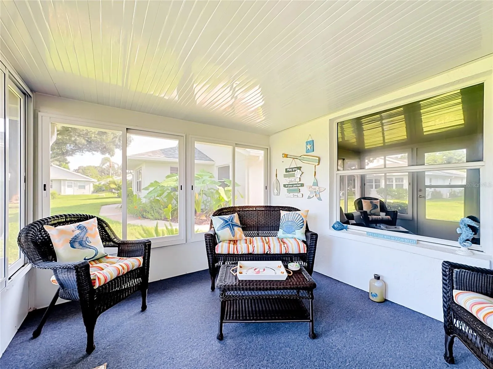 4547 FERN DR