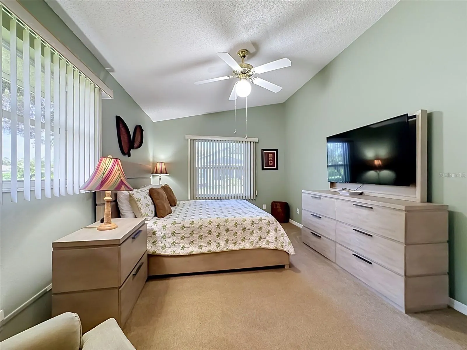 4547 FERN DR