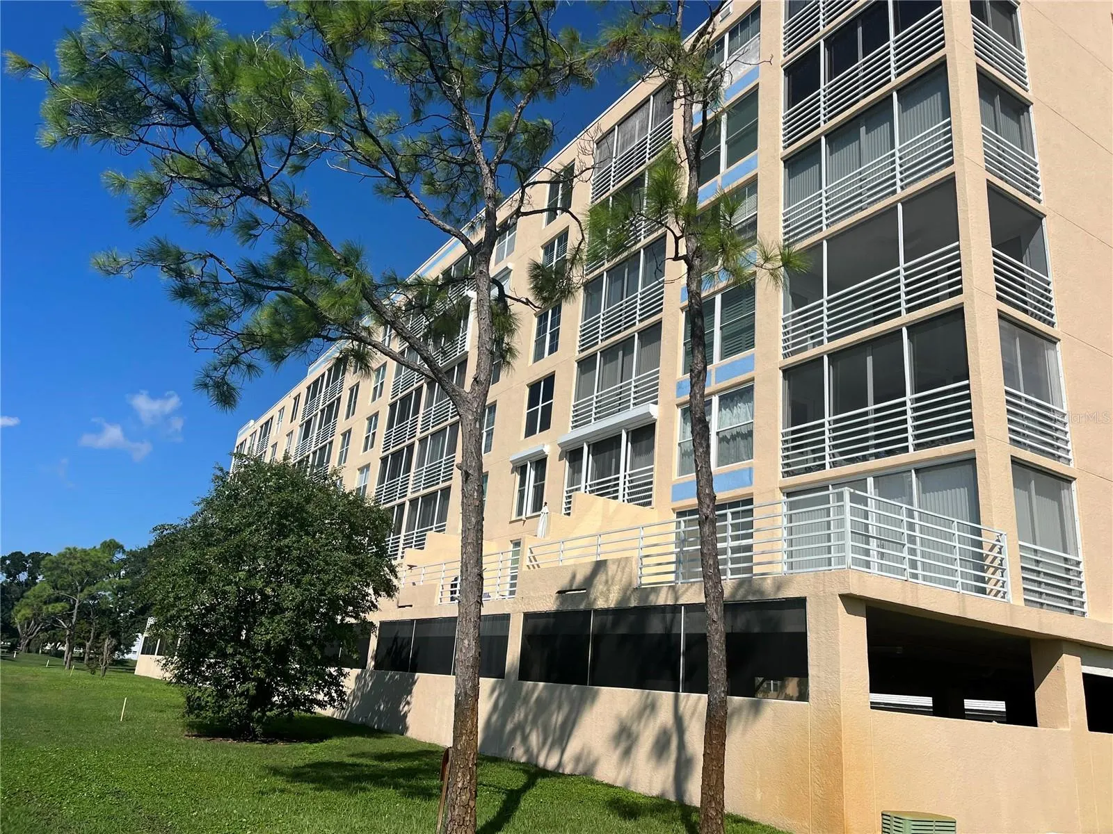 4460 FAIRWAYS BLVD #104 #104