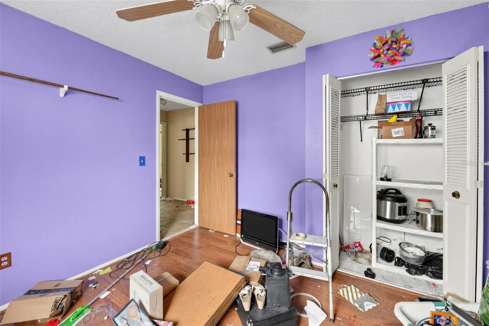 2219 11TH AVE W