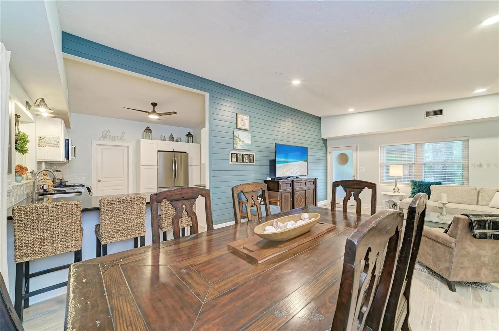 126 HOLLY AVE