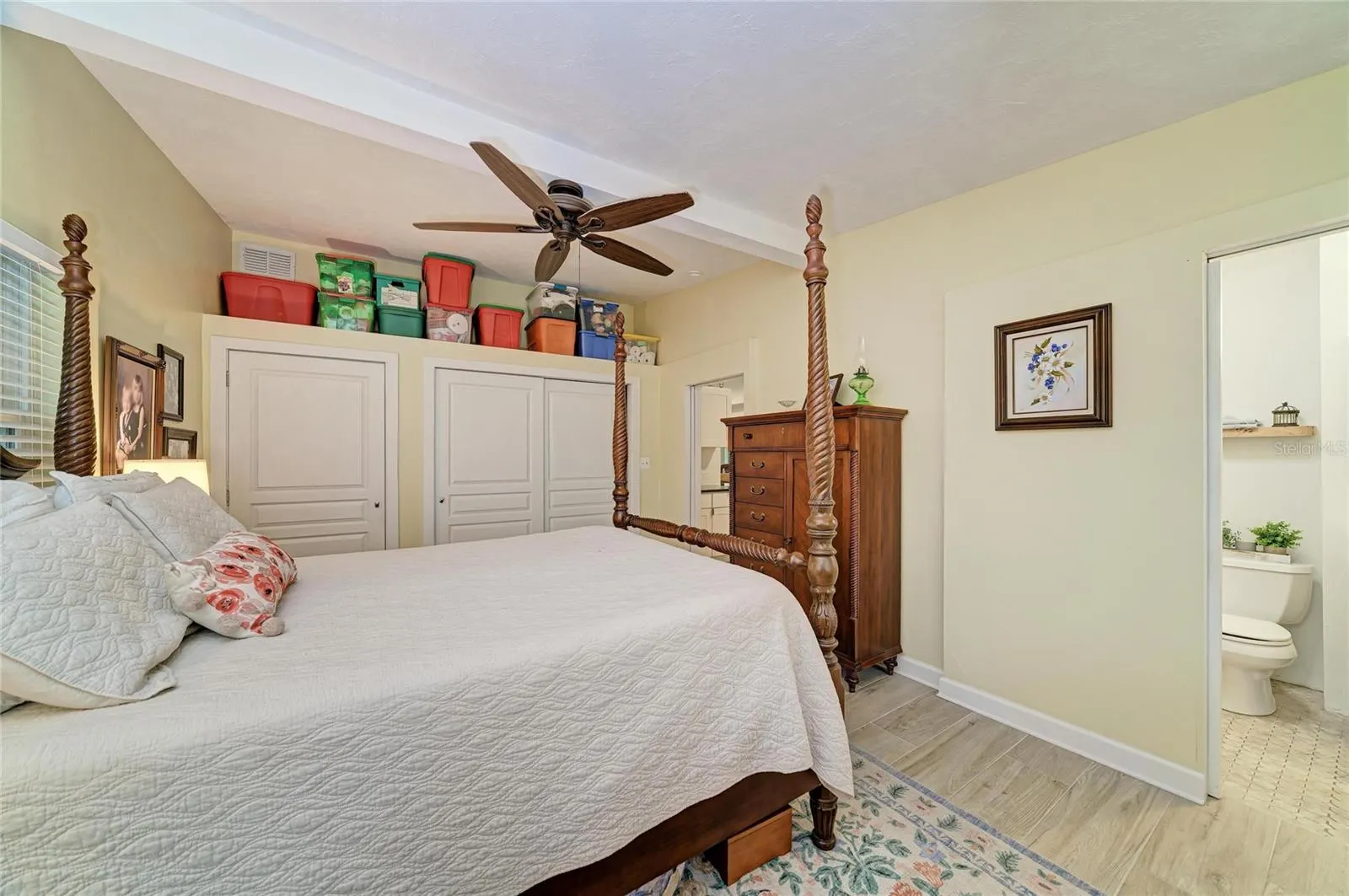 126 HOLLY AVE