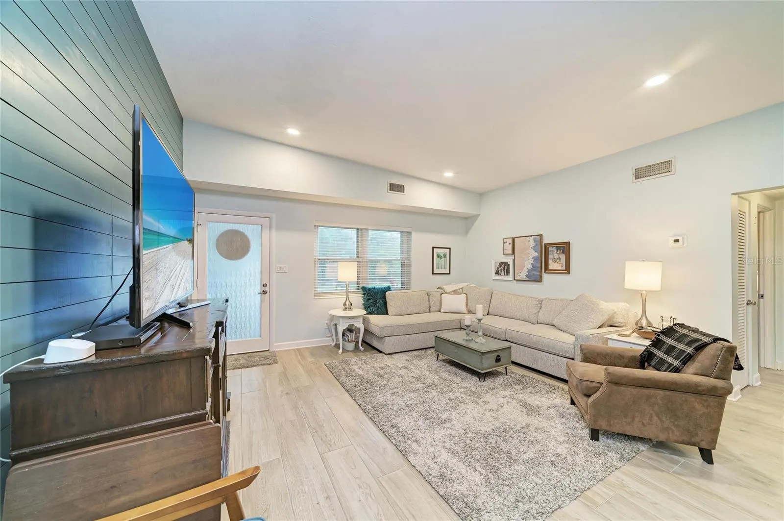 126 HOLLY AVE