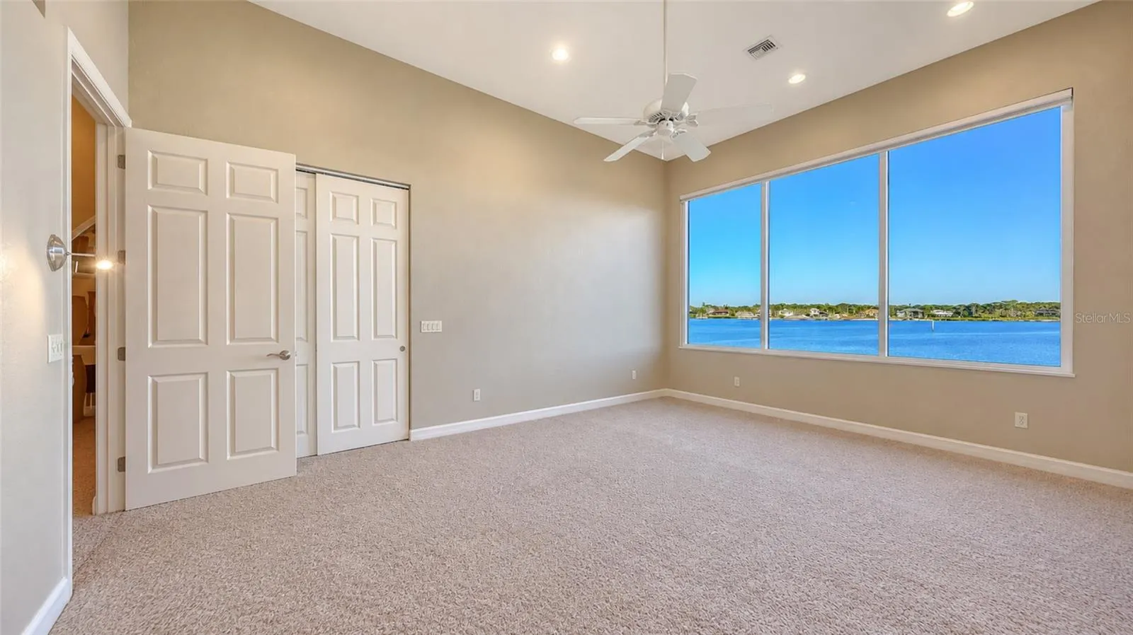 8017 MANASOTA KEY RD