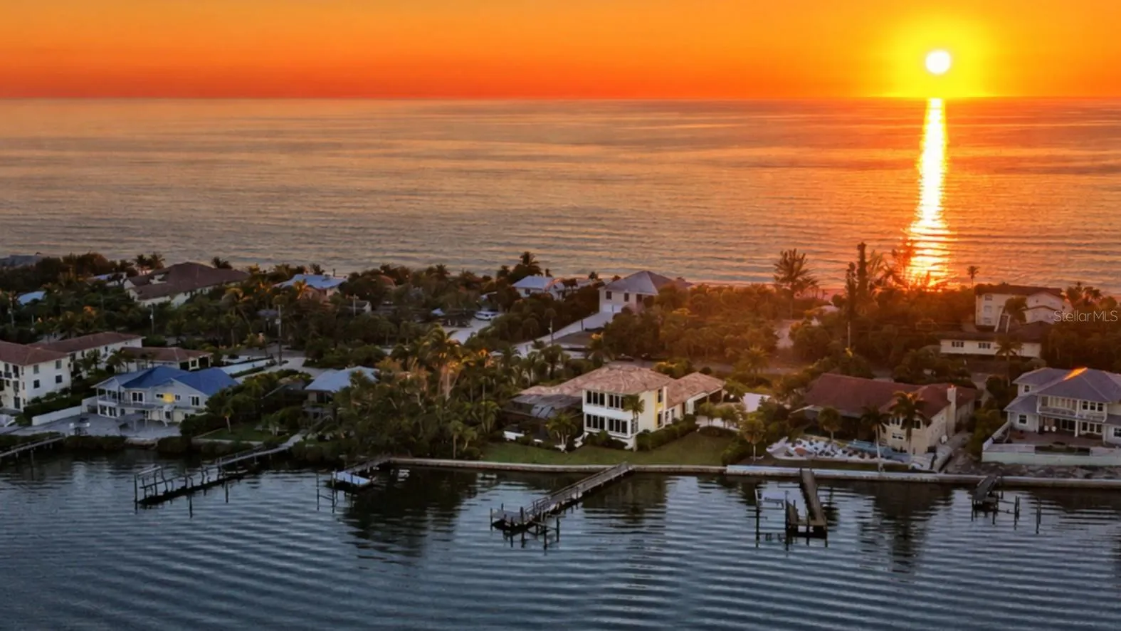 8017 MANASOTA KEY RD