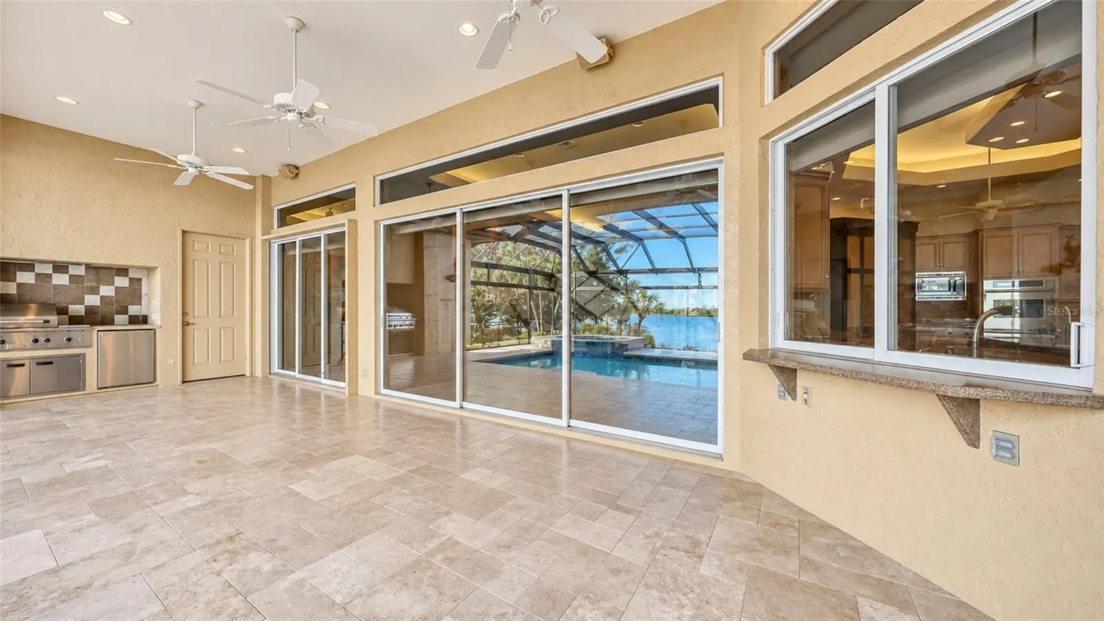 8017 MANASOTA KEY RD